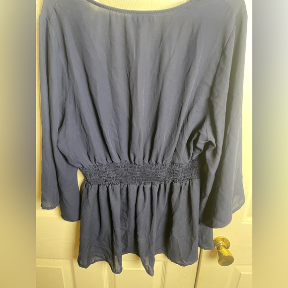 Torrid “BABYDOLL GEORGETTE SMOCKED BLOUSE” Size 2XL - Picture 11 of 11